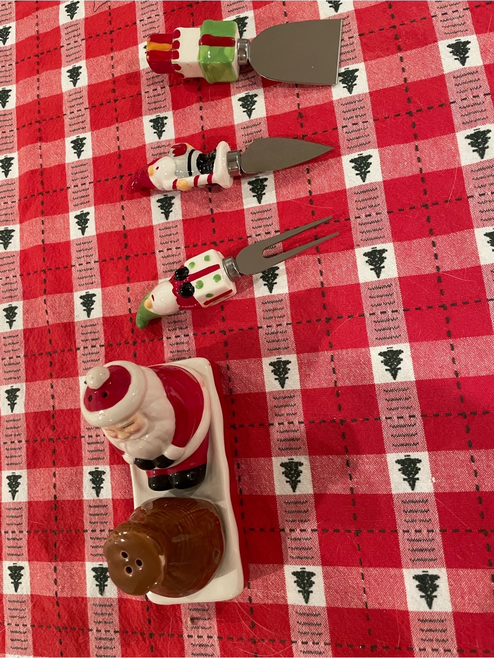 Holiday Santa Cheese Knife and Salt and Pepper Shaker Set - Red and White